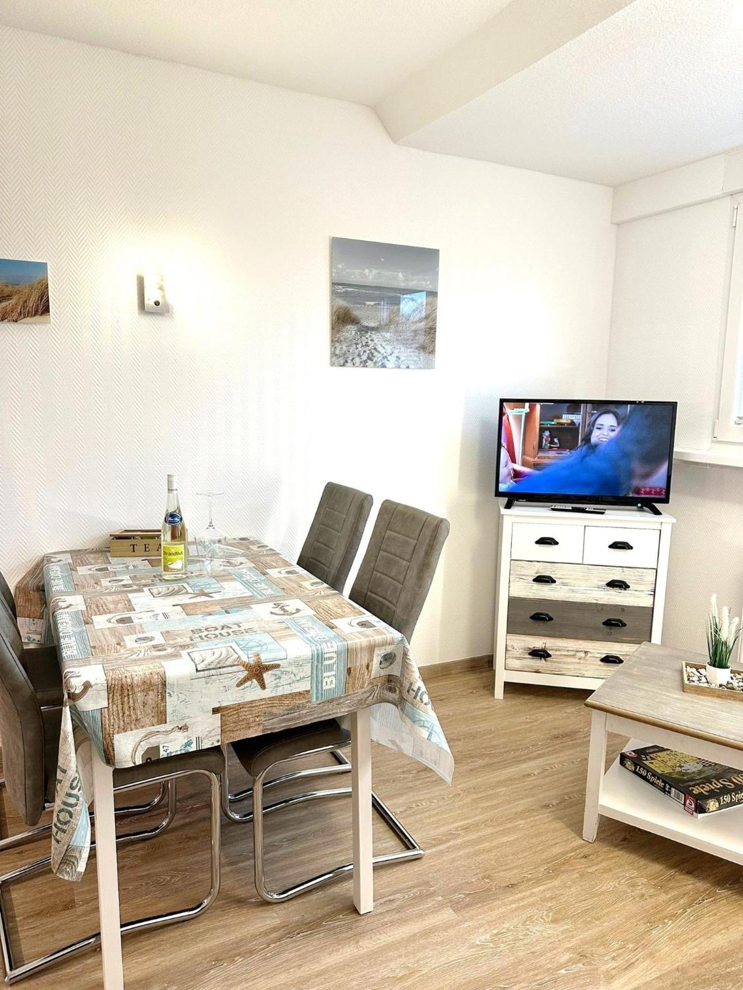 Ferienwohnung Haus Boje "Knurrhahn" Neuharlingersiel Eksteriør billede